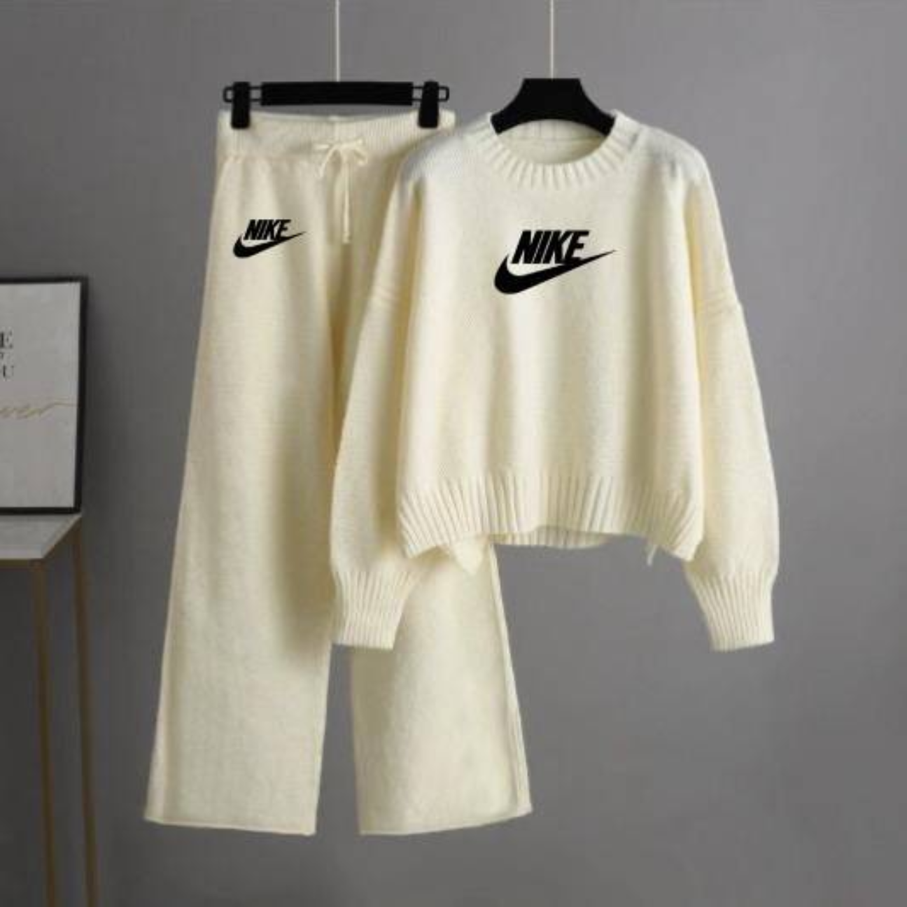 NIKE™️TWO PIECE CO-ORD SET